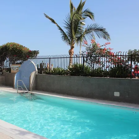 Apartment Casa Blanca - Sea View - First Line