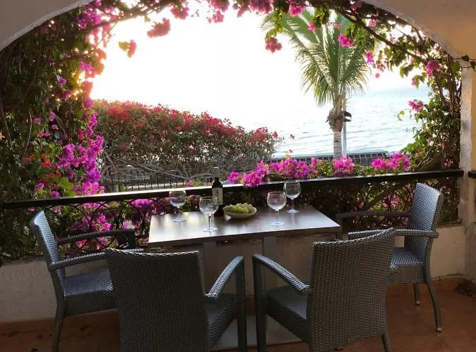 Casa Blanca - Sea View - First Line Апартаменти Плайя-дель-Інглес